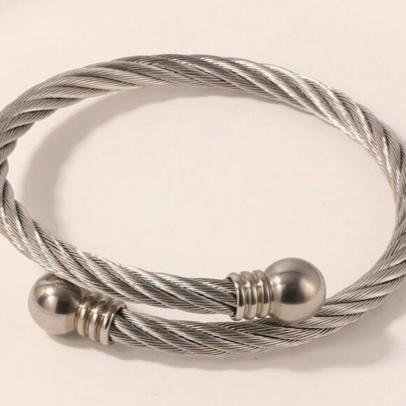 Silver Cable Twisted Wired Bracelet Three pieces Set Silver Plated - Picture 3 of 6